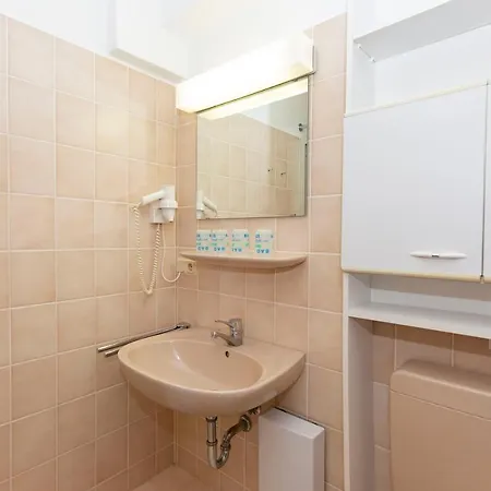 Apartman Lord Nelson 720 *